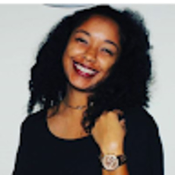 Meet your Posher, Briana - Picture 1 of 1